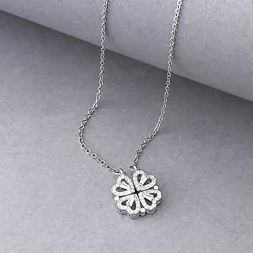 Zirconia Heart Magnetic Clover Pendant